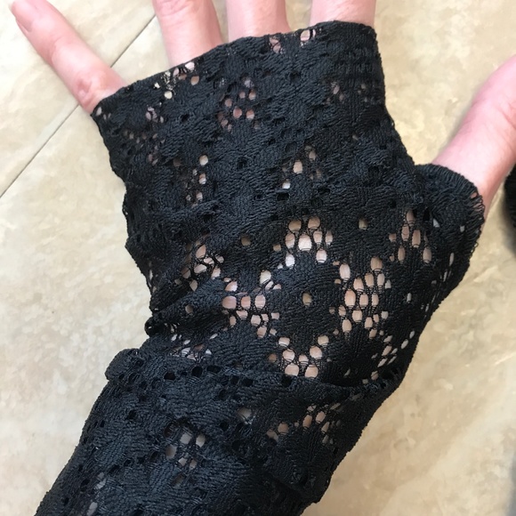 Hand Crafted | Accessories | Black Lace Gloves Gothic Wrist Covers Y2k ...